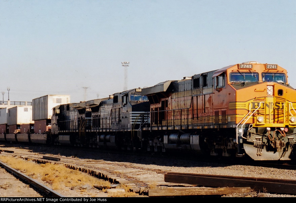 BNSF 7741 East